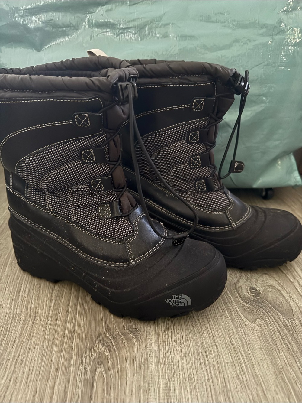 The North Face Kids Black Insulated Snow Boots